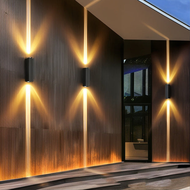Wetterfeste LED Außenstrahler für Garten Einfahrt Terrasse IP54