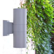 Wetterfeste Aluminium-Außenwandleuchte mit LED – Modernes Design & IP65 Schutz | Marthova.de