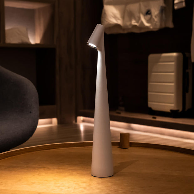 LumoArt Wireless Design Tischleuchte