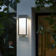 Solar Außenlampe LED schwarz modern wasserdicht für Garten und Terrasse