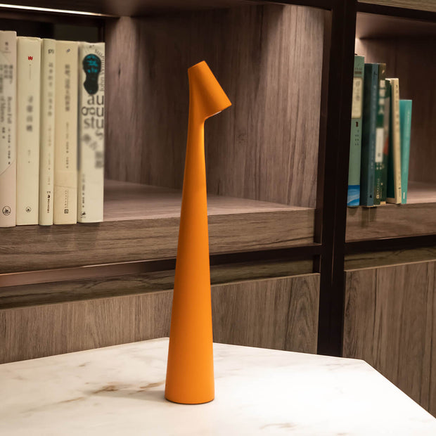 LumoArt Wireless Design Tischleuchte