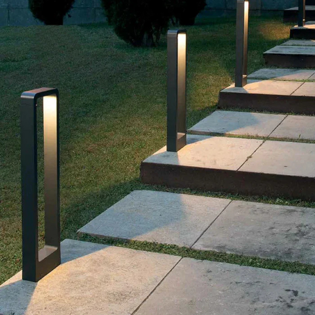Tierfreundliche Gartenbeleuchtung mit LED Außenlampe schwarz wetterfest IP44