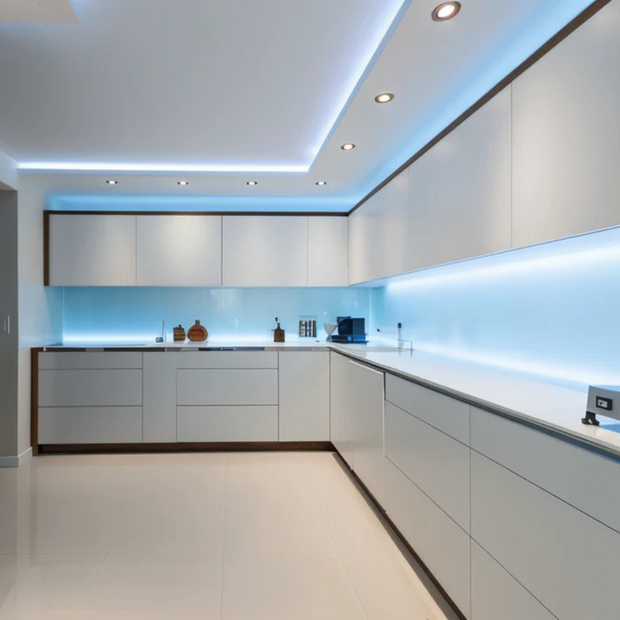LumoSens LED Lichtleiste mit Bewegungsmelder kabellos für Treppen Bett Kleiderschrank