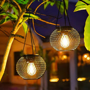 Sonnige Gartenlaterne - Solarfunktion automatisches Sensorsystem wetterfest Außenlampen