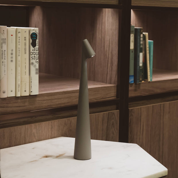 LumoArt Wireless Design Tischleuchte