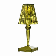 KristallGlanz LED Tischlampe mit Kristalloptik für stilvolle Beleuchtung im Schlafzimmer oder Wohnzimmer