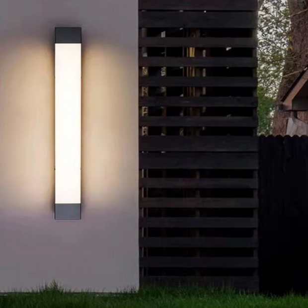 LumenLuxe moderne LED Außenwandleuchte für Garten Terrasse und Hauswand