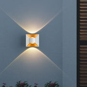 Solar LED Wandlampe mit Bewegungsmelder | Marthova Solarblitz