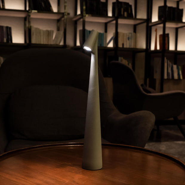 LumoArt Wireless Design Tischleuchte