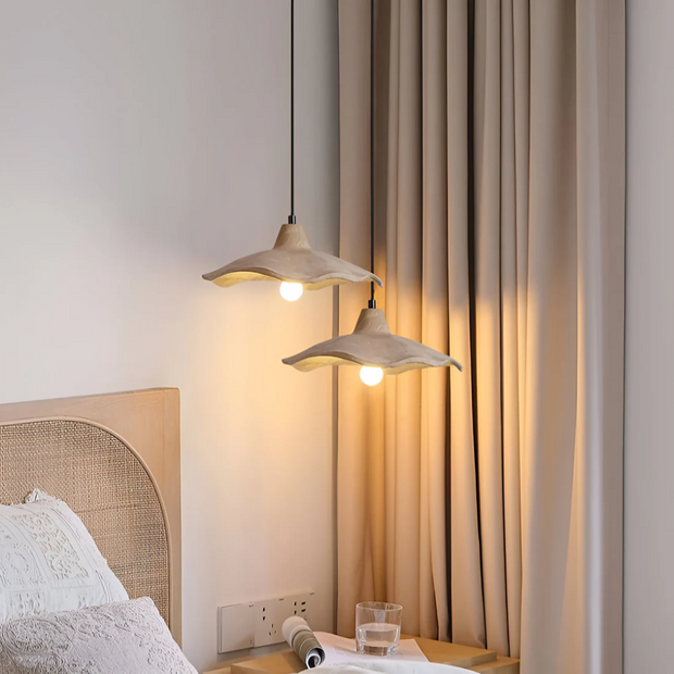 hängelampe beton blumenform wabi sabi design esszimmer