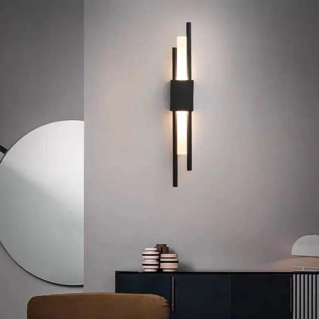 LichtWink, Metall Wandleuchte, schlankes Design, verstellbarer Arm, 2x3W LED, Schwarz/Gold