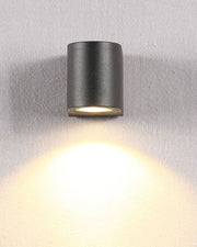 SchwarzSchein Wandleuchte – Minimalistisch Schwarz – Metall und Glas – LED für Hal und Garten
