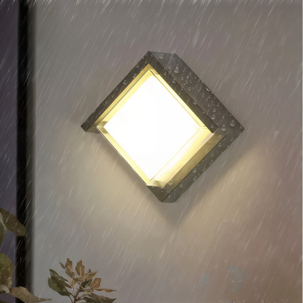 Wandheizstrahler mit LED Beleuchtung wetterfest für Terrasse Balkon Garten
