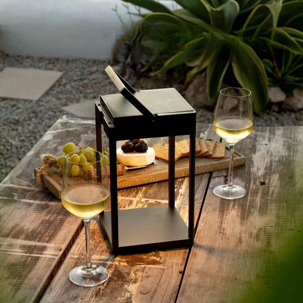 Solar Design Laterne für Außen | MARTHOVA Lunevra | Wetterfest & Modern