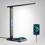 LichtLaden Pro LED Schreibtischlampe mit kabelloser Ladefunktion und USB Anschluss