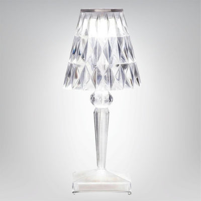KristallGlanz LED Tischlampe mit Kristalloptik für stilvolle Beleuchtung im Schlafzimmer oder Wohnzimmer