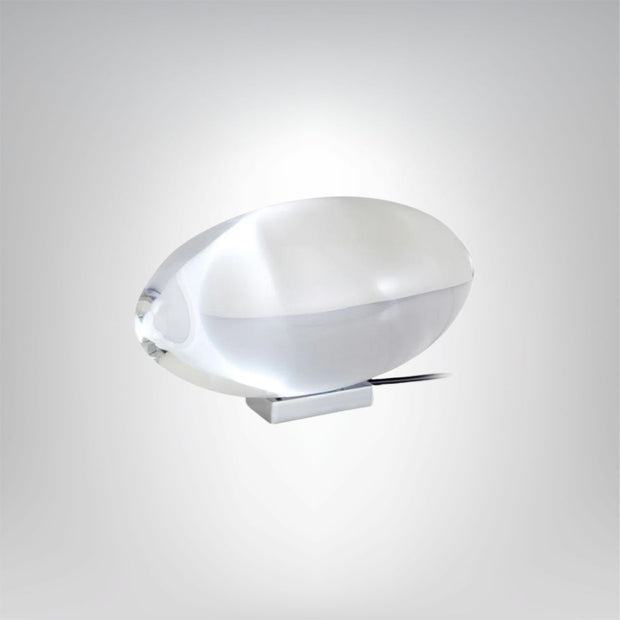 Elegante Tischlampe mit klarem Licht für stilvolle Innenräume