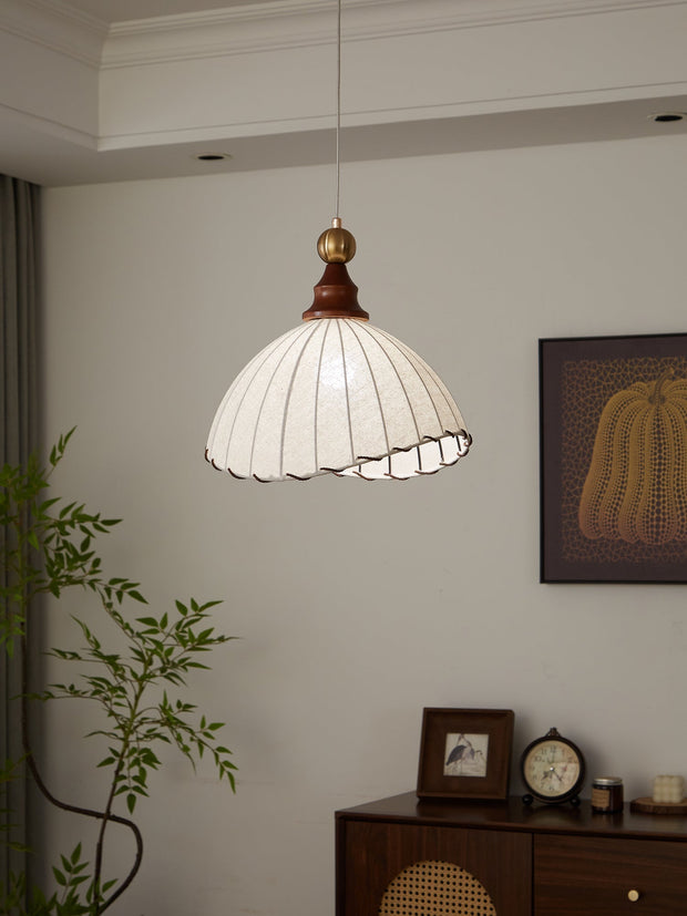 Elegante Stofflampe für Wohnzimmer Esszimmer oder Flur mit Holzrahmen