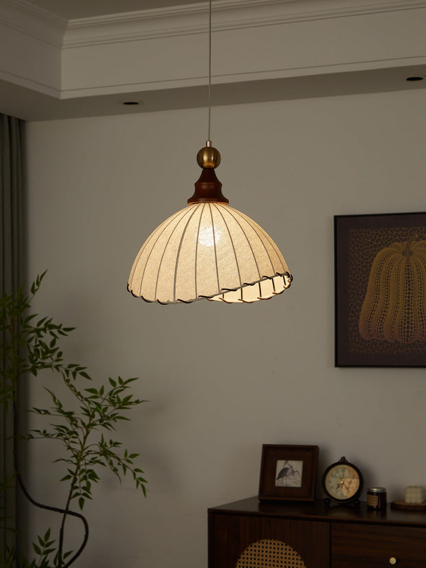 Elegante Stofflampe für Wohnzimmer Esszimmer oder Flur mit Holzrahmen