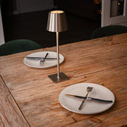 Lumora - Tischleuchte  Dimmbare led-Technologie kabellos aufladbar über USB-C