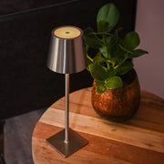 Lumora - Tischleuchte  Dimmbare led-Technologie kabellos aufladbar über USB-C