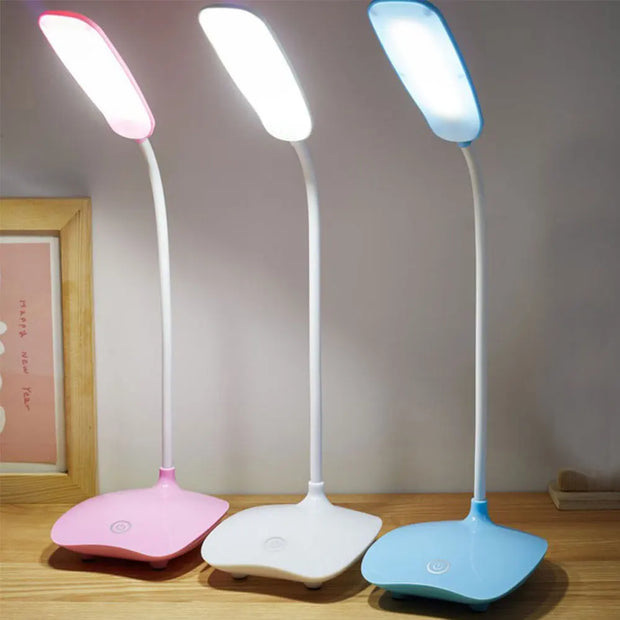 LED Nachttischlampe mit kabelloser Ladestation und dimmbarem Licht