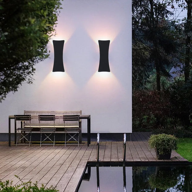 Moderne LED Wandleuchten Außen – Wetterfeste Außenlampen UrbanBeam im 2er-Set | Marthova