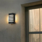 Moderne LED Wandleuchte aus Aluminium für Innen und Außen