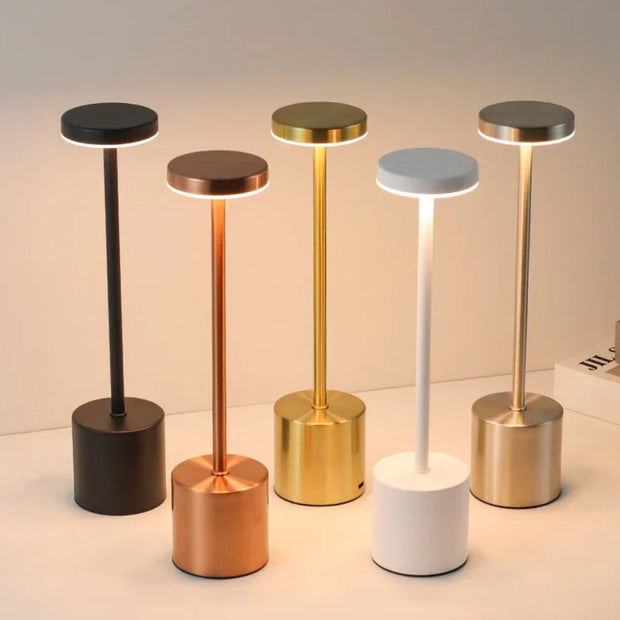 EleganzLeuchte Kabellos und über USB wiederaufladbar Tischlampen