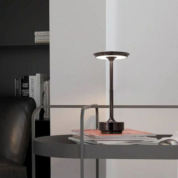 Kristallux oder LichtWerk Stufenlos dimmbare LED-Lampe Tischlampen