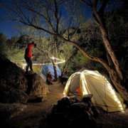 Wiederaufladbare LED Campinglampe – Tragbare Outdoor-Leuchte mit USB & Haken | Marthova