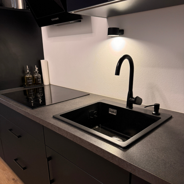 WandBeam 360 - Die 2 in 1 Wand- und Taschenlampe Wandleuchten
