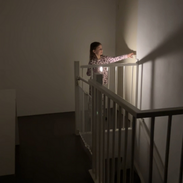 WandBeam 360 - Die 2 in 1 Wand- und Taschenlampe Wandleuchten