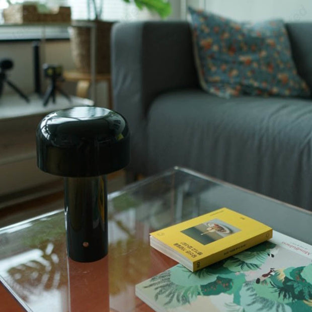 Tragbare USB Tischlampe mit Touchfunktion und LED Licht für Schlafzimmer oder Wohnzimmer