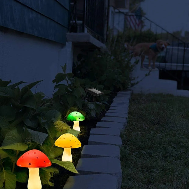 Pilzform Gartenlampe solar warmweiß für märchenhafte Atmosphäre außen