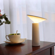 LumoFlex LED Tischleuchte modern dimmbar tragbar für Büro und Zuhause