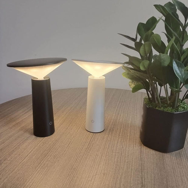 LumoFlex LED Tischleuchte modern dimmbar tragbar für Büro und Zuhause