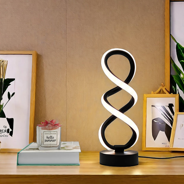 LumaSpiral LED Tischlampe mit Farbwechsel modernes Spiraldesign USB Beleuchtung