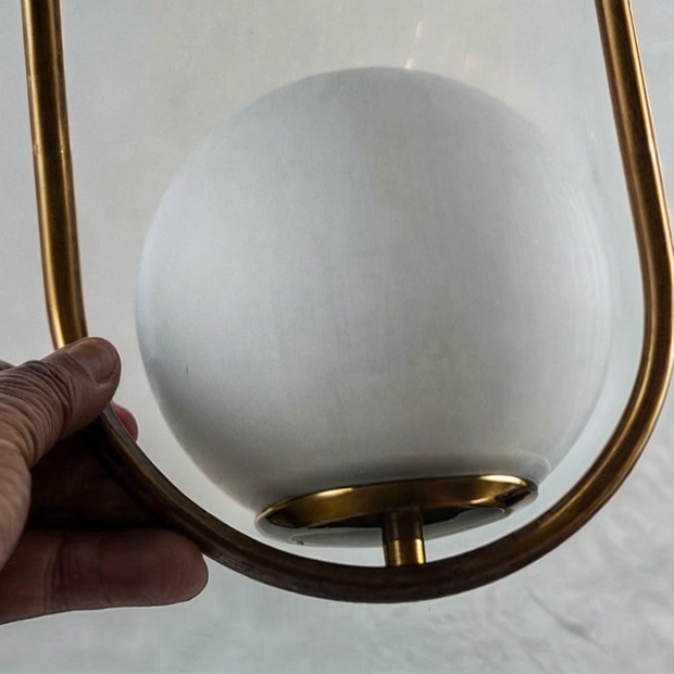 Aurélia Pendelleuchte mit goldenem Rahmen & Glas-Schirm, höhenverstellbar Deckenlampen